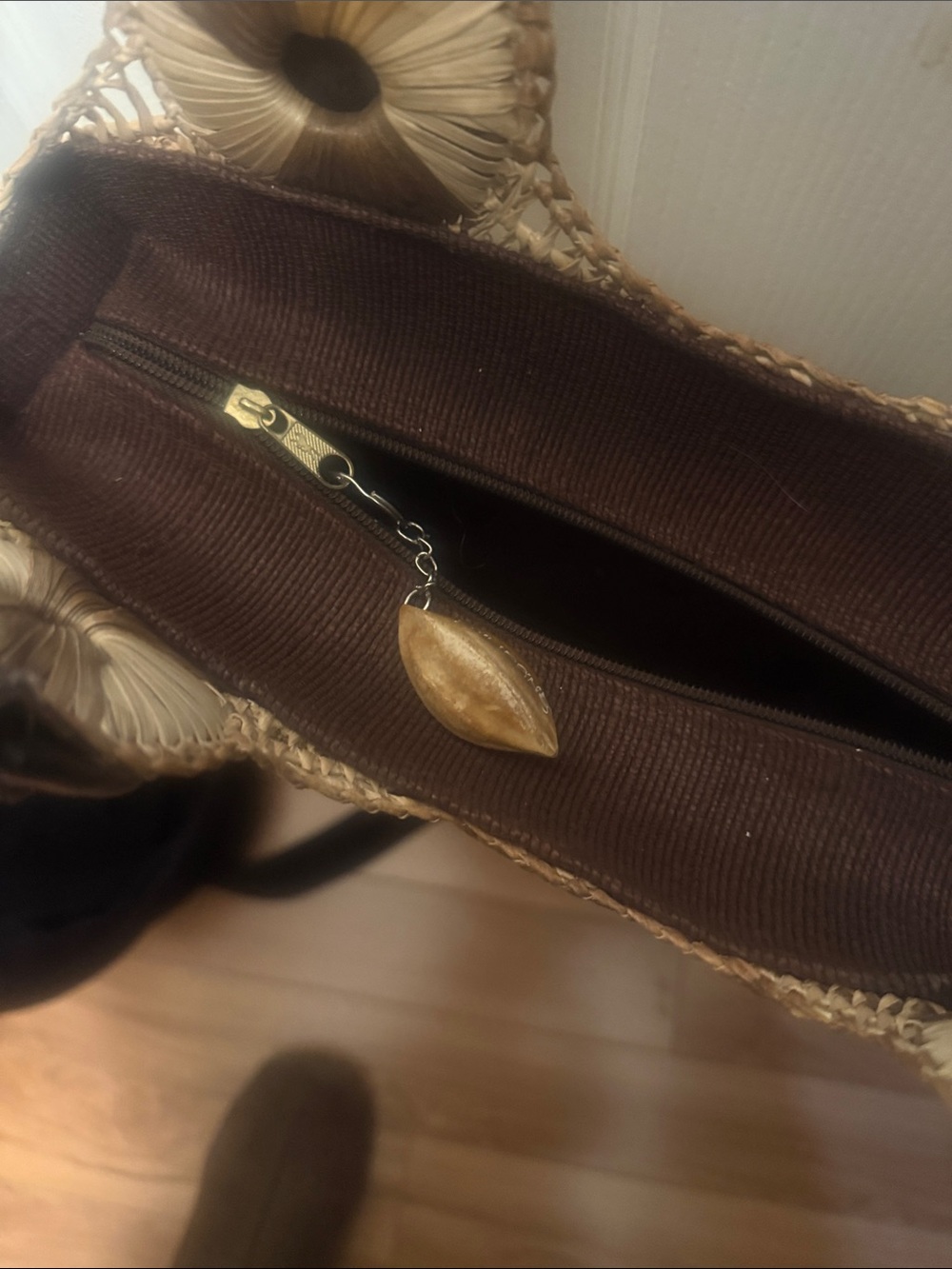 Woven Straw Tote Bag with Dark Brown Leather Straps - Picture 4 of 8